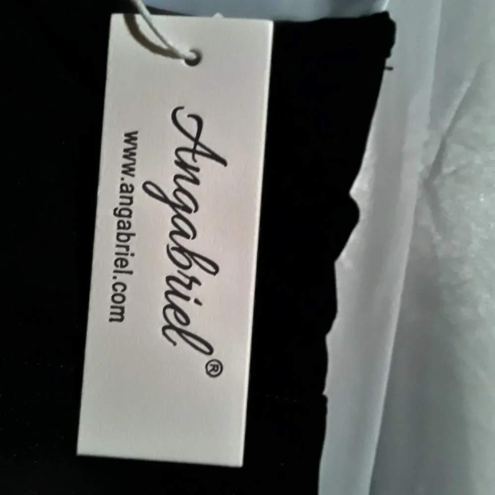 Angabriel Wirefree women's high impact zip front sports bra Size 2XL Black - Picture 5 of 9